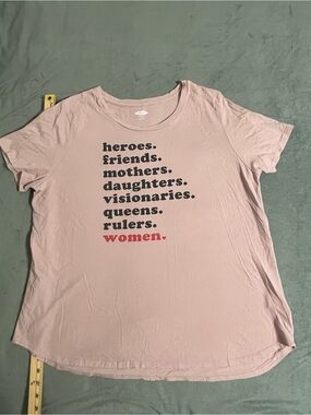 Old Navy Women's Pink Graphic Tee - 'Women' Slogan